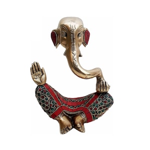 Brass Lord Ganesha Idol/Brass Lord Ganesha Statue in Modern Art with Antique Stonework Finish