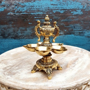 Messing Trofee Diya Vijf Olie Lont Messing Diya, Messing Olie Lamp/Brander/Diffuser