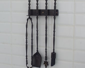 Conjunto de utensílios para lareira em latão maciço preto para montagem na parede, suporte robusto para utensílios de lareira