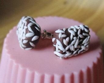 Lamington Stud earrings