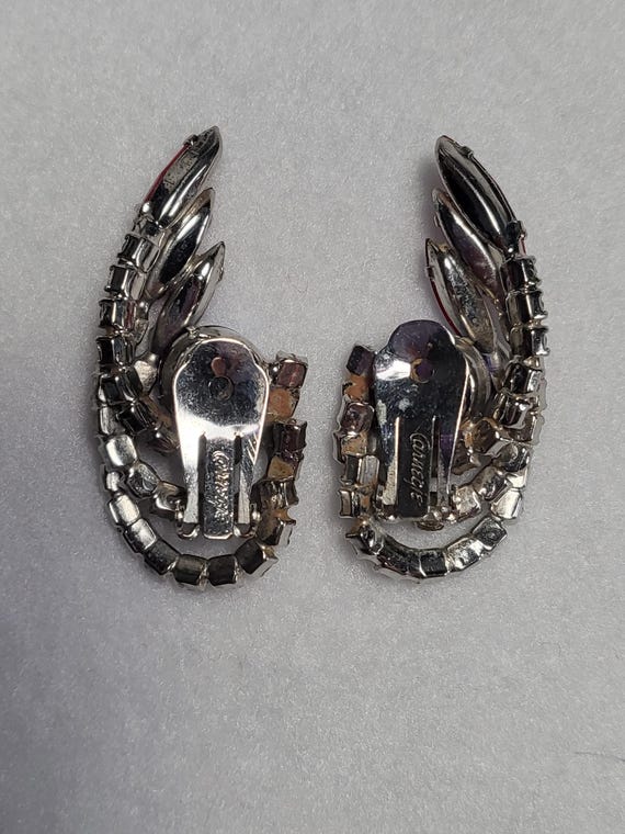 Vintage Hattie Carnegie Clip Earrings: Ruby Red R… - image 4