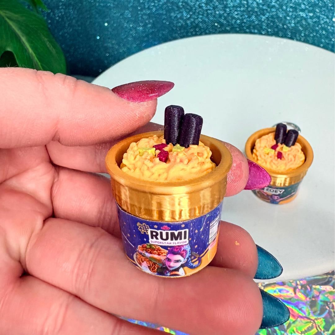 Kpop Huntrix Ramen Clicker Keychain | Rumi Mira Zoey Ramyun Demon