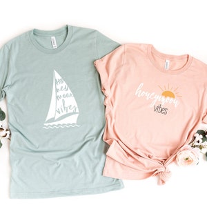 Honeymooning T-shirt Set, Honeymoon Shirt Couples Shirt Wedding Party Shirts Honeymoon Vibes Groom and Bride Shirt