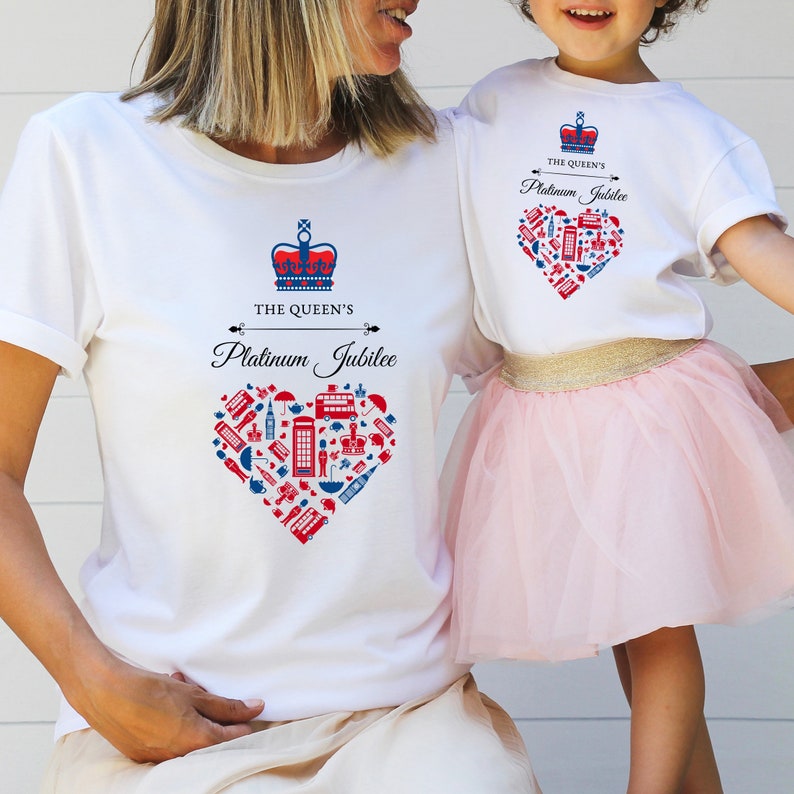 The Queen Elizabeth Queen's Platinum Jubilee T-Shirt | Queen Elizabeth's Platinum Jubilee Shirt Party Outfit 