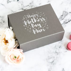 Real Foil Print! Personalised Mother&#39;s Day Gift Box with Name, Personalized Gift Box for Mum mom