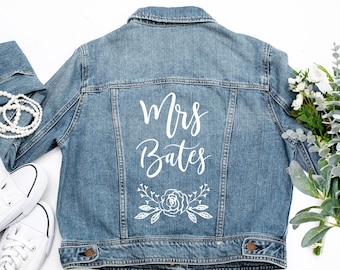 Gift for Bride Jacket for Wedding, Personalised Mrs Jacket, Custom Wedding Jacket Denim, Bride Jean Jacket Surname