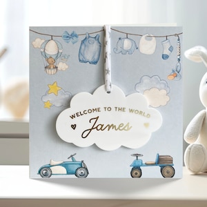 Neues Baby Jungen-Karte mit personalisiertem Wolken-Andenken Neue Baby Jungen-Geschenke - Willkommen in der Welt Kleine, Freiheitsband (blaue Karte)