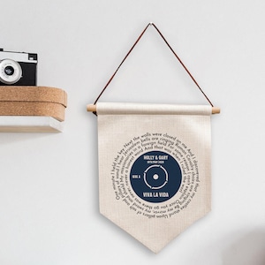 Disco de letras de canciones de boda, decoración de pared colgante con nombres y fecha, pancarta de pared personalizada, tela similar al lino, decoración del hogar