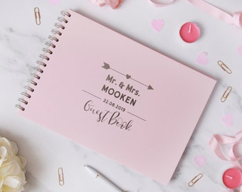 Personalisiertes Hochzeitsgästebuch mit Herzpfeil - Einzigartiges alternatives Gästebuch für Hochzeiten