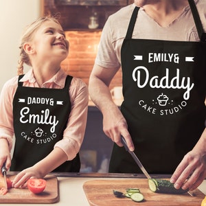Personalised Matching Family Apron with Names, Daddy and Daughter, Mummy and Son Cooking Apron, Head Chef, Sous Chef
