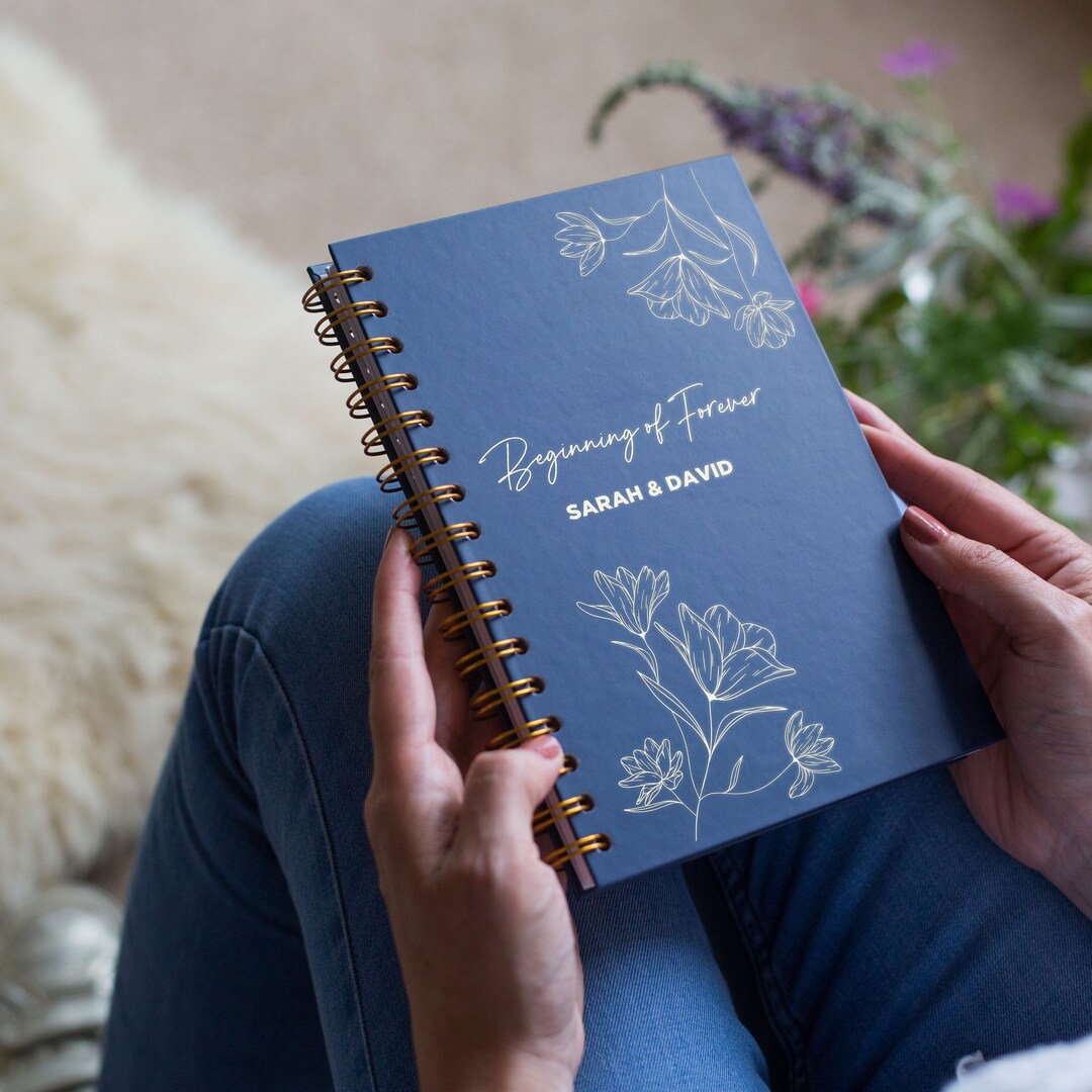 Notebook Engaged Foil-embossed Wedding Planner Notebook: Elegant Flower Design ...