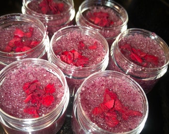 Organic Rose Petal Scrub (SAMPLE SIZE 20 ML )