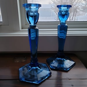 Candelabros cónicos de zafiro - Vidrio Millennial Heritage - Colección Gemstone