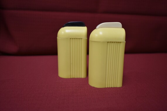 salt and pepper press