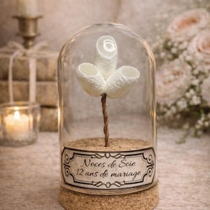 Seidenhochzeitsgeschenk mit personalisierbarem Anhänger, Geschenk zum 12. Hochzeitstag, origineller Artikel, Seidenkokon, Geschenkidee