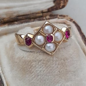 Antique 18ct Gold Ruby & Pearl Ring Hallmarked 1922-Art Deco Gold Ruby Pearl Ring