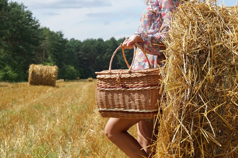 Personalized Picnic basket for gift, Wicker Picnic basket two, Hand woven basket, Picnic Basket for Two French Market Bag, Shopping Bag image 3