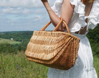 Personalized Large Wicker Basket Bag. Handwoven Picnic Basket. Beach basket. Express delivery. personalized gift mom