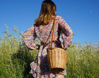 Jane Birkin Basket,Birkin Style Bag,Wicker Bag,Beach Bag,Brikin Basket Handmade with leather handle, Round Wicker Basket,Round Willow Basket