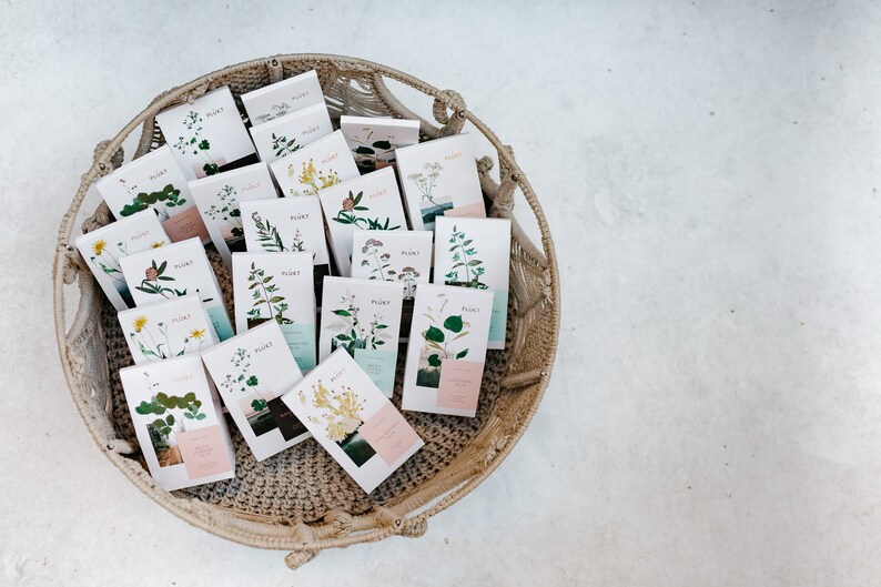 Peppermint Tea - Nordic hand picked,loose leaves, crisp taste, mint, menthol, tea ritual, organic, natural, healthy tea, tea set, relax image 8