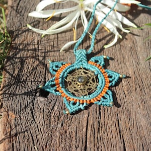 Green Macrame Necklace with Beads,Labradorite Necklace,Geometric Macrame Pendant,Macrame Jewelry,Sacred Geometry Necklace,Gift for her,NM