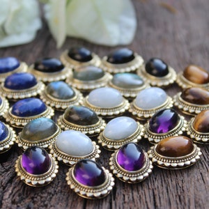 Oval Grooved Stones,Moonstone,Labradorite,Black Onyx,Tiger Eye,Lapis,Amethyst cabochon Stone with brass groove frame micro macrame jewelry
