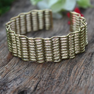 Brassard de main en laiton, bracelet de bras, manchette de main, bijoux de brass pour des hommes et des femmes, bracelet tribal, bracelet réglable, bracelet de manchette