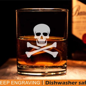 Vaso de whisky con el logotipo de Danger, vaso de calavera, calavera grabada, vaso grabado Danger, vaso con el logotipo de Danger, vaso de whisky grabado, vaso rocks,