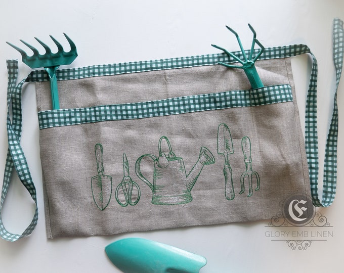 Short apron embroidered gardening tools