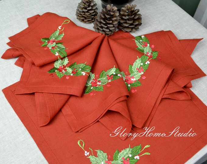 Set of 6 Christmas Holly Embroidered Napkins