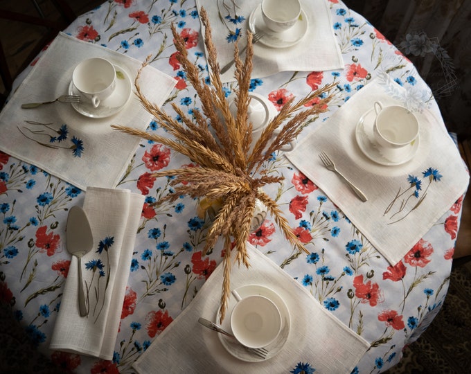 Table linen setting embroidered cornflowers