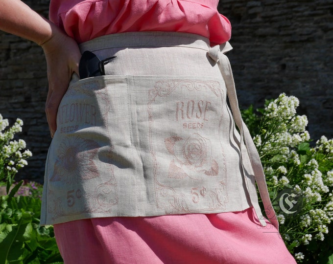 Short apron with big pockets embroidery