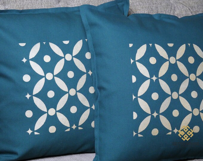 Set of 2 pillowcase with handmade golden painting from green cotton