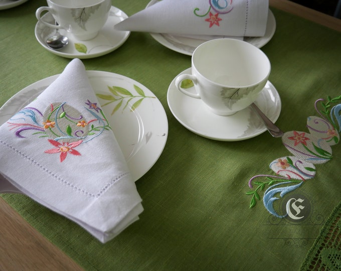 Table linen embroidered Easter eggs, set of 4 napkins and 1 table runner