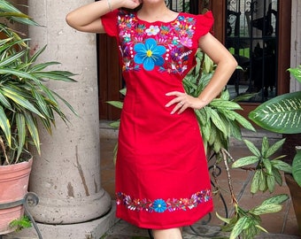 Mexican dress with butterfly sleeves, embroidered mexican dress, mexican floral dress, ethnic dress.