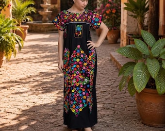 Ręcznie robiona meksykańska haftowana sukienka: Manta Cotton Boho Floral Dress