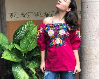 Mexican blouse, bare shoulder blouse, strapless blouse, ethnic blouse, blanket fabric blouse, floral  embroidered blouse, blouse of Oaxaca.
