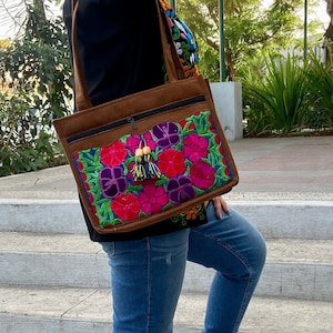 Mexican bag with floral embroidery, Handmade bag, Traditional Mexican bag, Boho-hippie style bag. (more colors available)