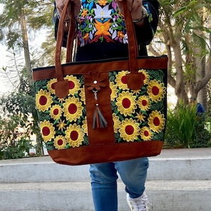 Mexican bag with floral embroidery, Handmade bag, Traditional Mexican bag, Boho-hippie style bag. (more colors available)
