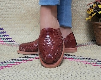 Authentic Mexican leather Huarache, Mexican women's shoe, Traditional Huarache, Mexican women's sandal, Braided Huaraches.