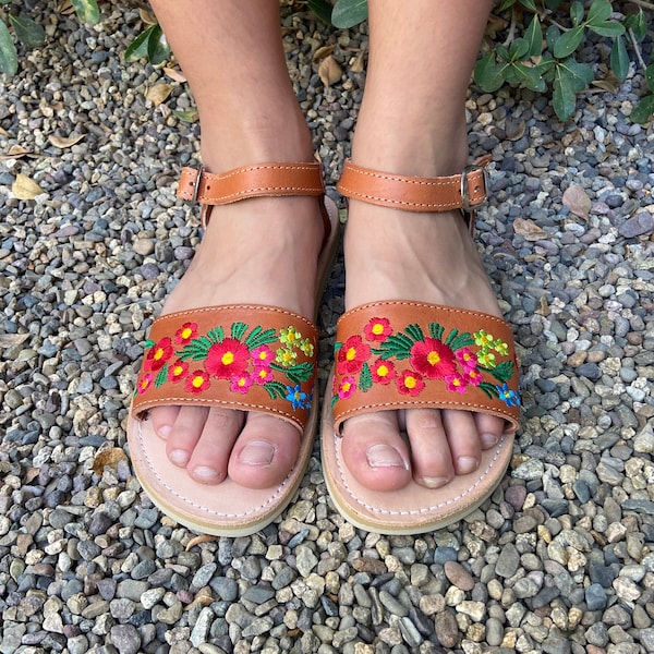 huaraches flip flops