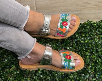 Embroidered Huarache Sandals: Handmade Mexican Leather Double Strap