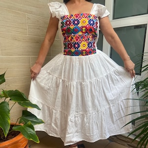 Mexican long dress, embroidered dress, floral dress, ethnic dress, cotton dress, fresh dress, mexican hupil.