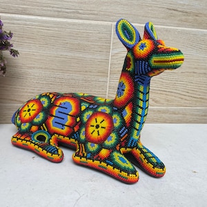 Huichol deer statue , Huichol Decor, Huichol beadwork, Mexican Art, Collectible figure.