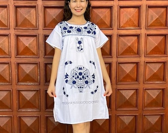 Mexican dress, hand embroidered mexican dress, mexican floral dress, ethnic dress, cotton dress, mexican hupil.