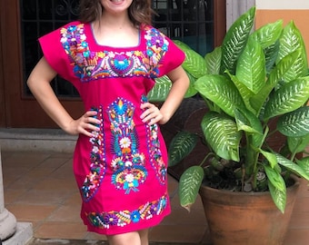 Mexican floral dress, embroidered mexican dress, ethnic dress, blanket dress, mexican huipil.