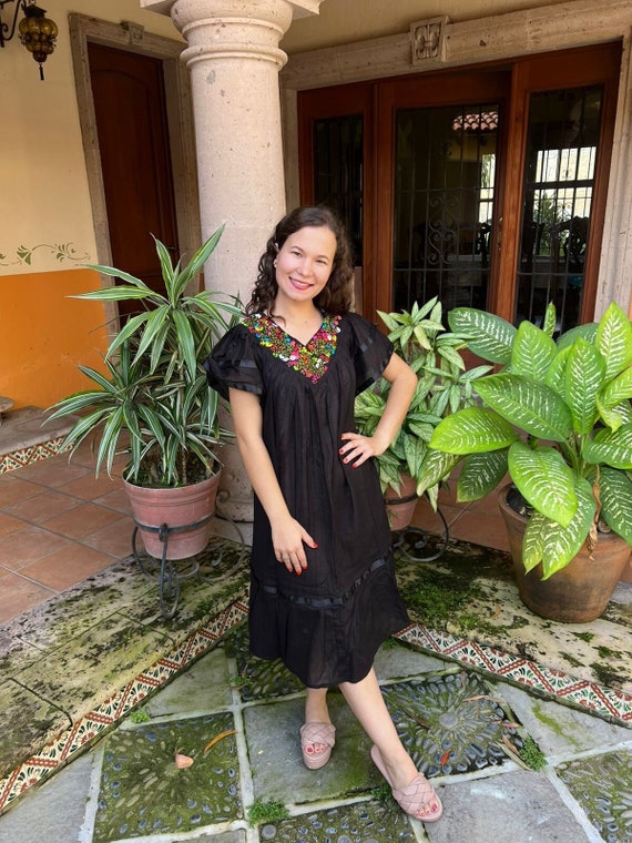 Hand Embroidered Mexican Dress: Floral Ethnic Midi Dress