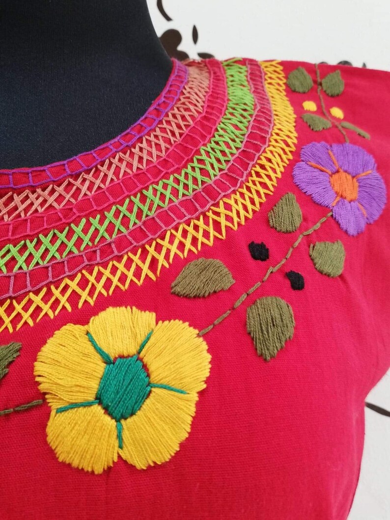 blouse embroidered in chain and flowers ethnic blouse Mexican handmade blouse with beautiful hand embroidery blanket blouse.