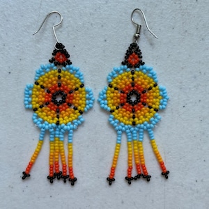 Beaded artisan earrings, huichol earrings, beaded earrings, mexican earrings, huichol art, hippy earrings, gift for her.