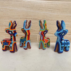 Huichol deer statue, Huichol Decor, Huichol beadwork, Mexican Art, Collectible figure.